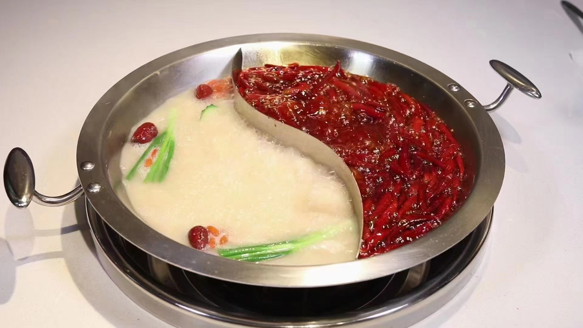 惠州清湯火鍋底料哪個好吃 惠州清湯火鍋底料哪個好(hǎo)吃